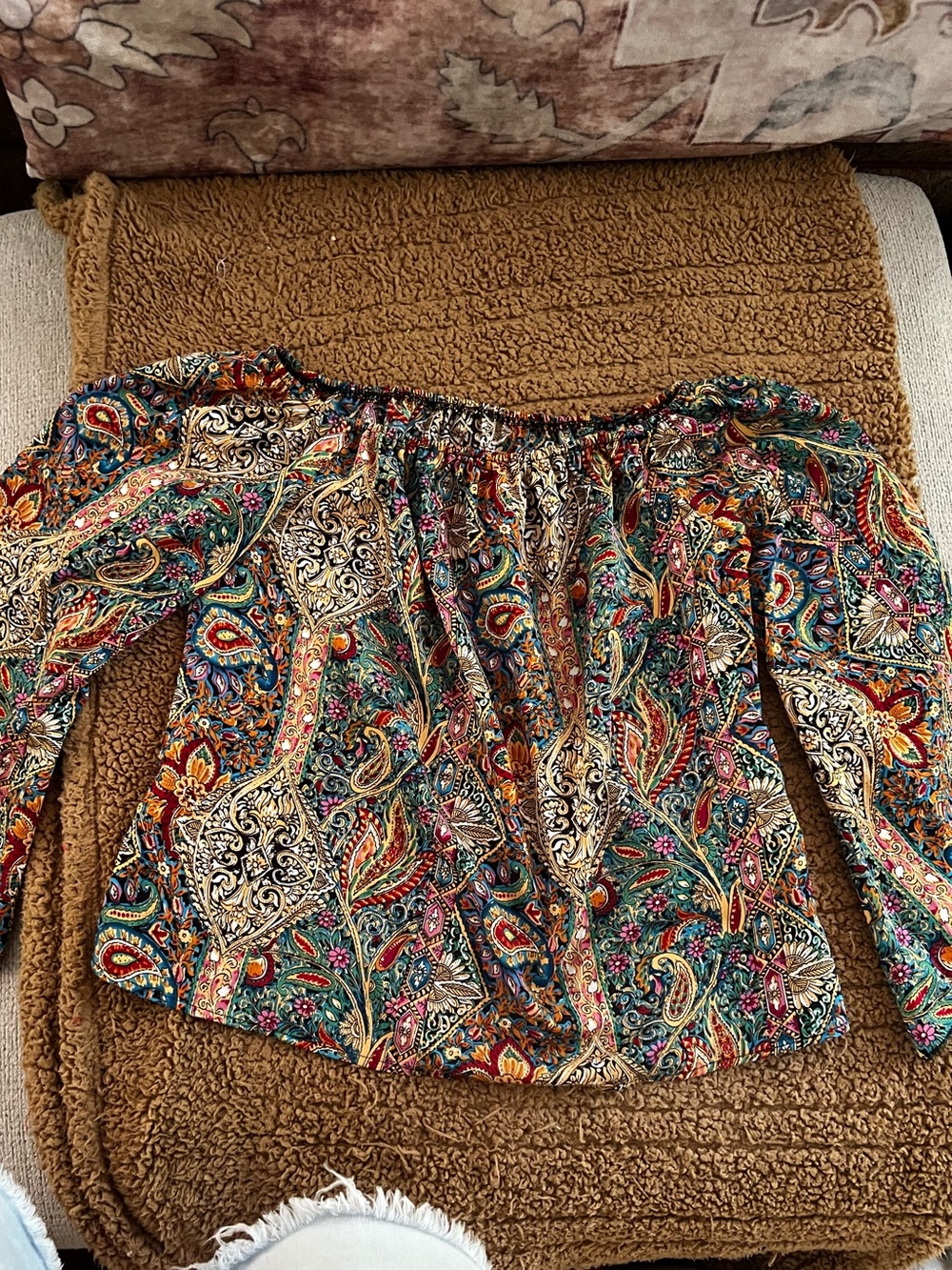 SHEIN Multicolor Paisley Off-Shoulder Blouse